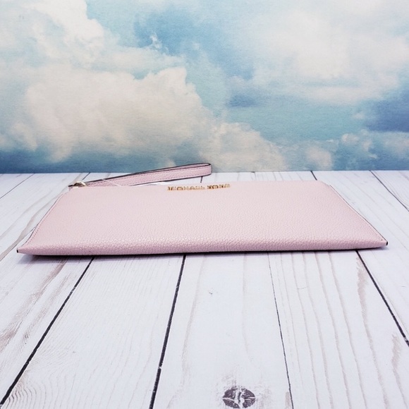 ❗️1 LEFT ❗️NWT MK Large Jet Set Clutch Wristlet - Picture 4 of 7